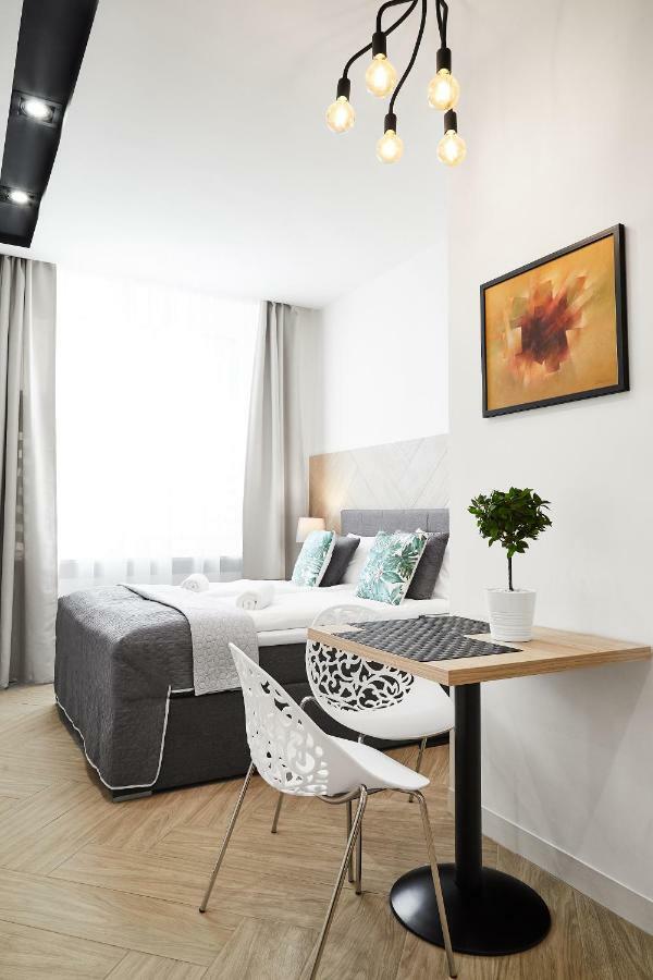 Compact Studios Slowackiego Avenue Krakkó Kültér fotó